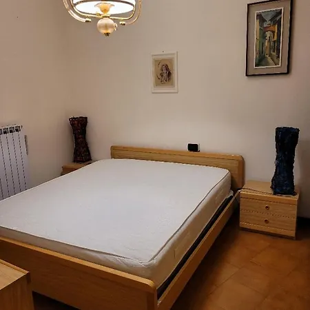 Ampio Bilocale Lungomare Levante Apartment *